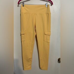 Women’s Yellow leggings